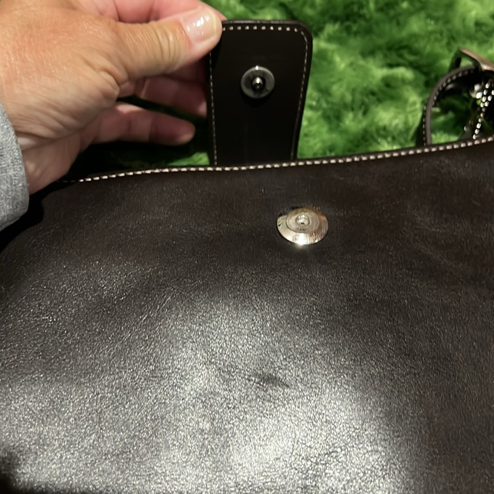 Coach shoulder bag - Picture 9 of 14